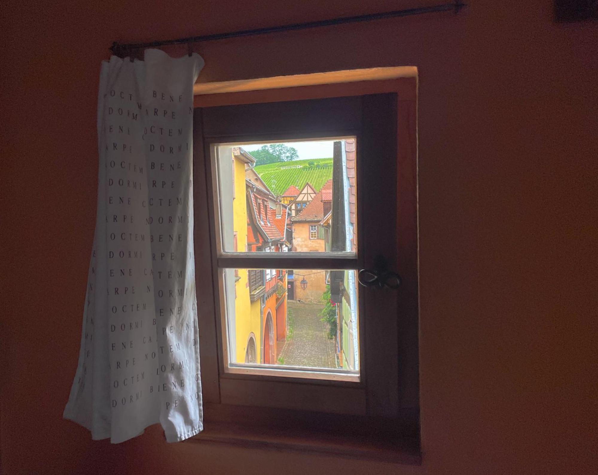 La Maison Bleue - Historic House In The Heart Of Olenevka Ngoại thất bức ảnh