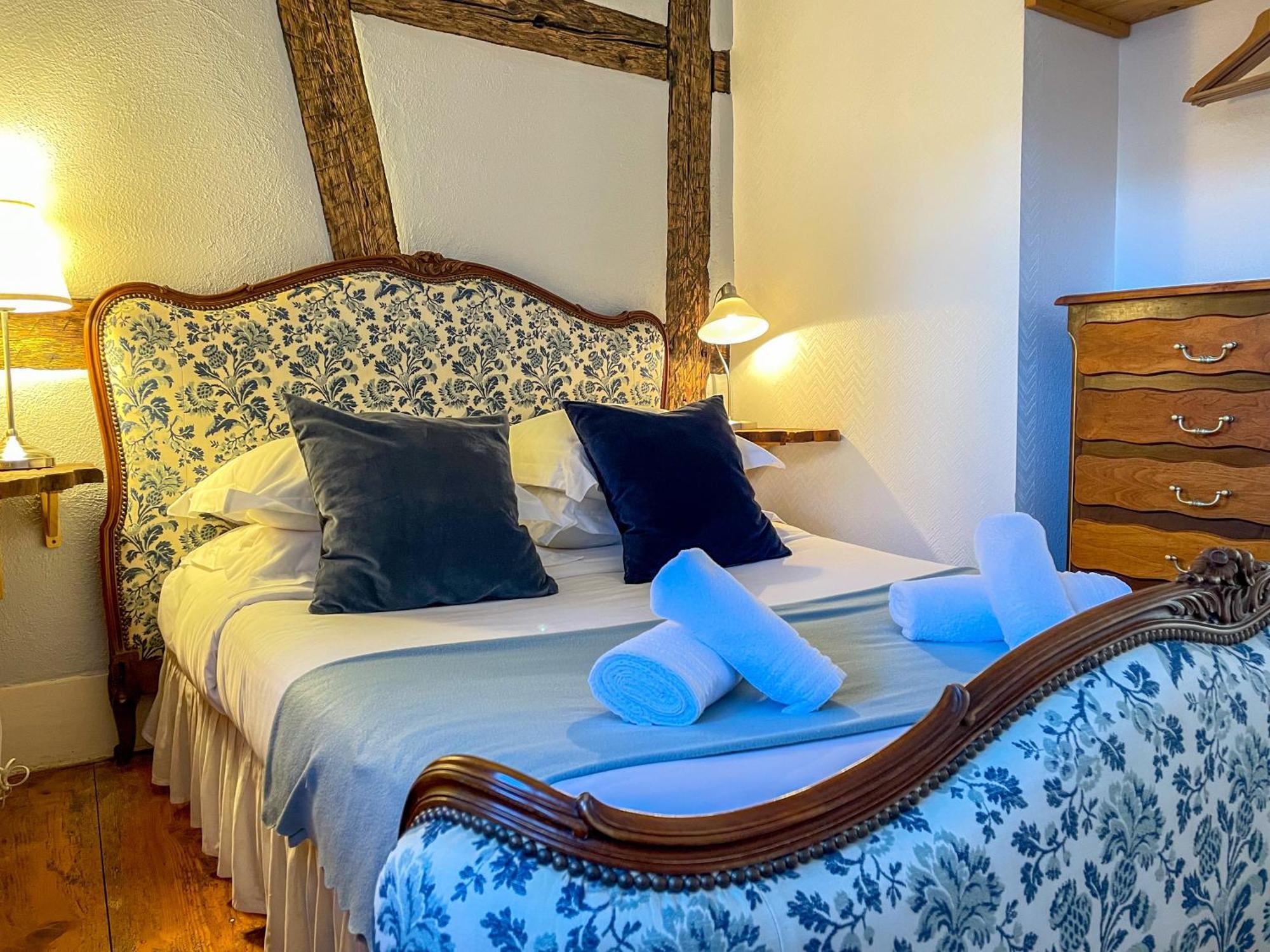 La Maison Bleue - Historic House In The Heart Of Olenevka Ngoại thất bức ảnh